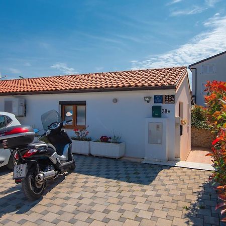 Holiday Home Jasminka ميدولين المظهر الخارجي الصورة