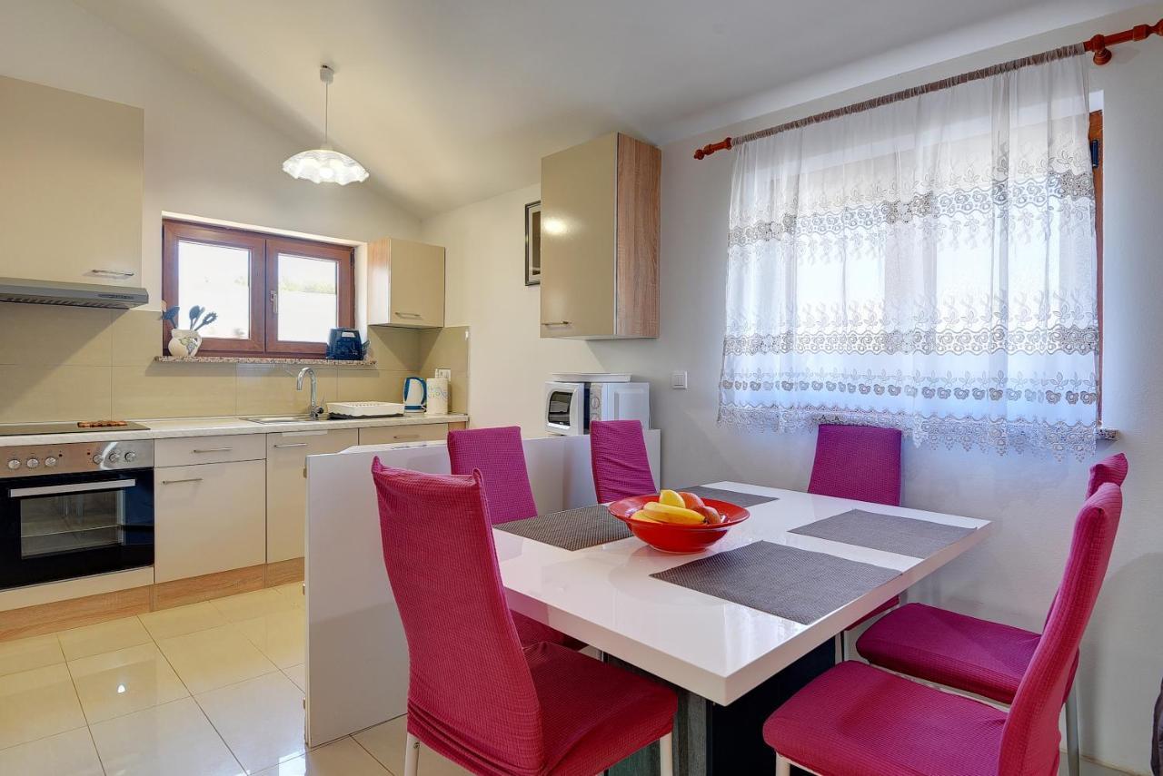 Holiday Home Jasminka ميدولين المظهر الخارجي الصورة